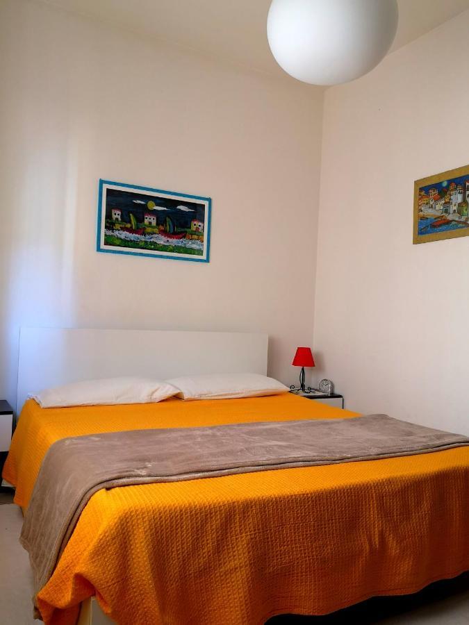 Piccolo B Apartment Боза Екстериор снимка
